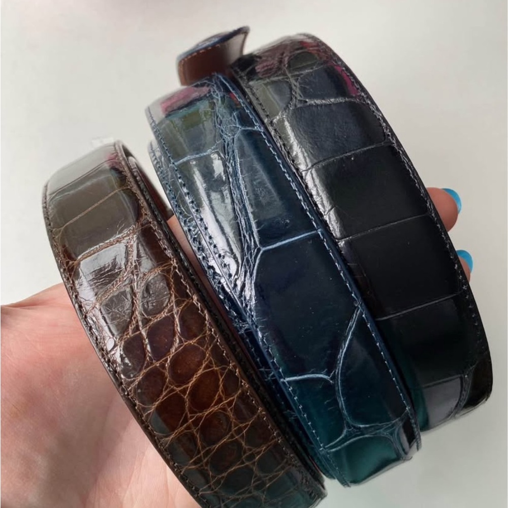 Elegant Alligator Pattern Leather Belts - Black, Blue and Brown